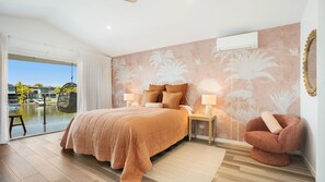 3 bedrooms, free WiFi, bed sheets