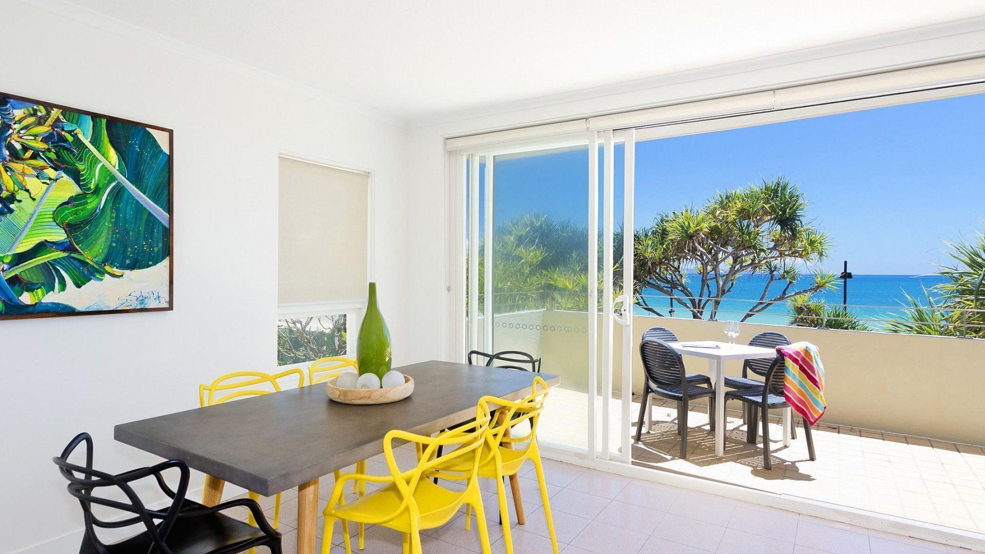 Portofino 4 - Beachfront apartment at the Pristine sands of Noosa Main beach — image 8