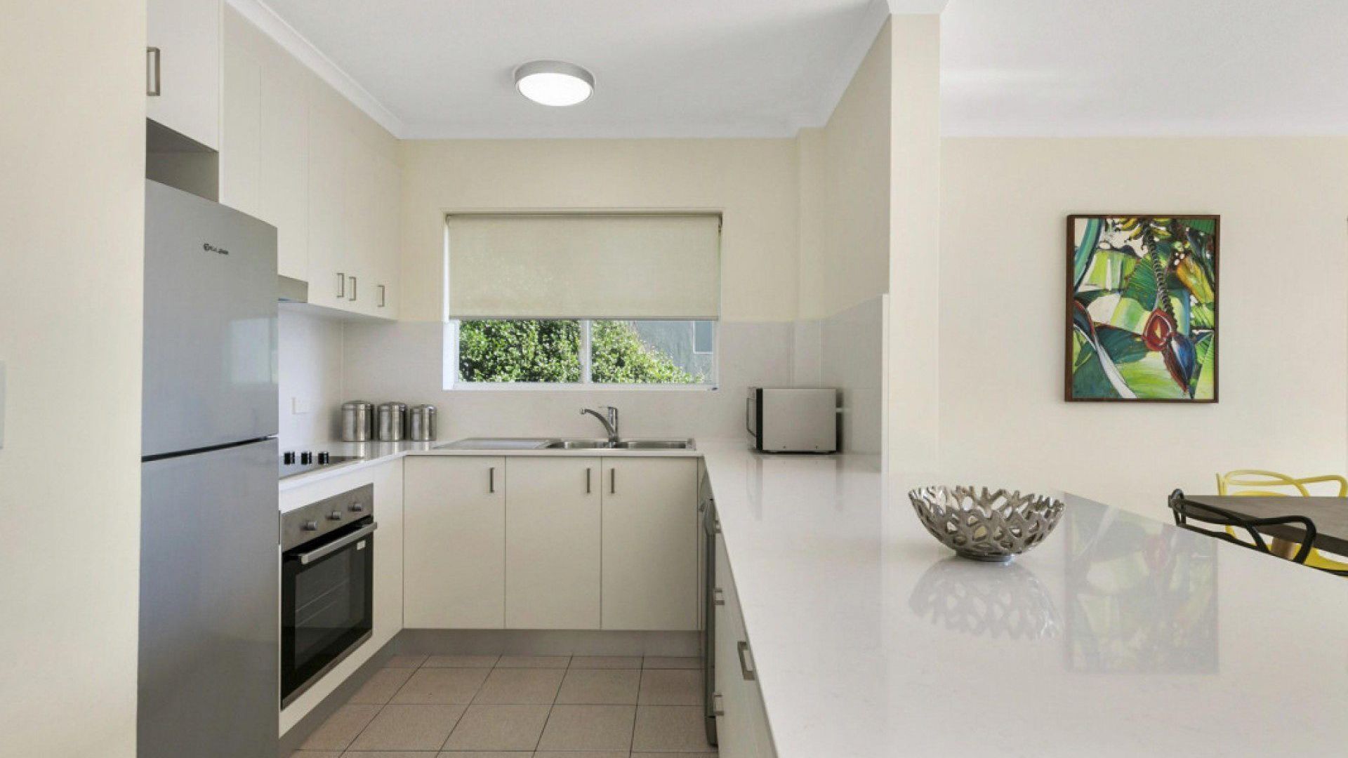 Portofino 4 - Beachfront apartment at the Pristine sands of Noosa Main beach — image 10