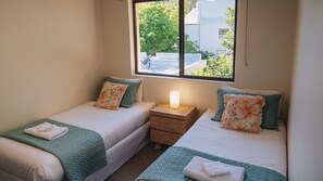 2 bedrooms, WiFi, bed sheets