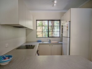 Forno, lavastoviglie, pentole/stoviglie/utensili