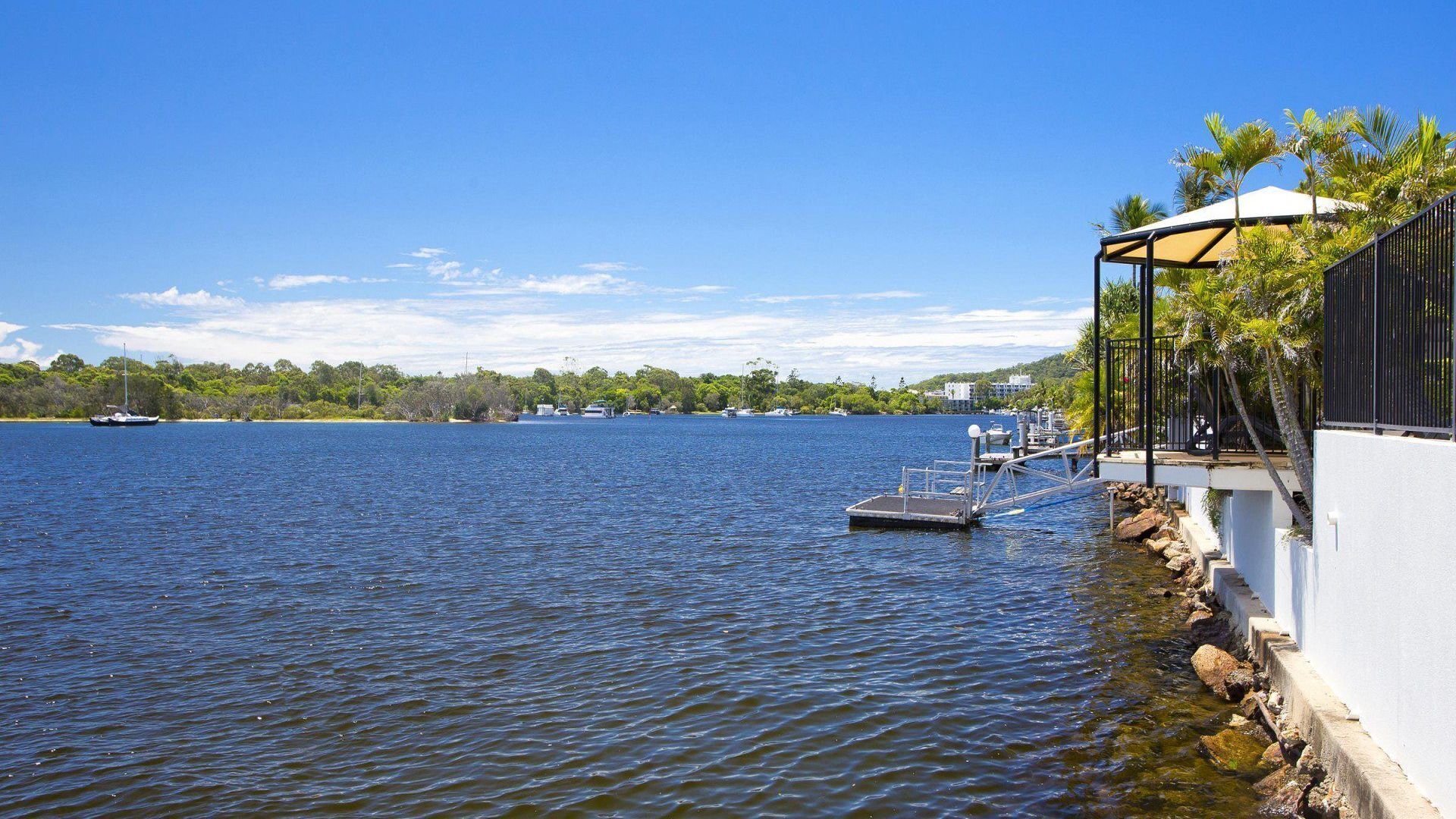 Beautiful views of Noosa river — image 19