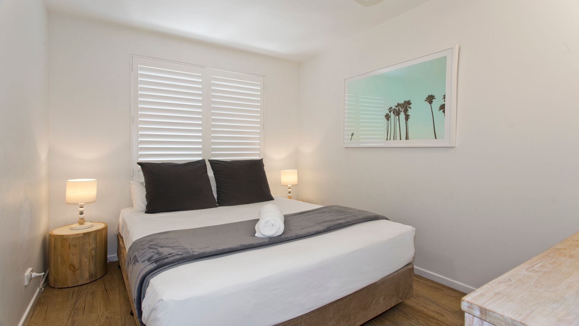 Park Cove 4- Fabulous Little Cove Beach apartment — image 8