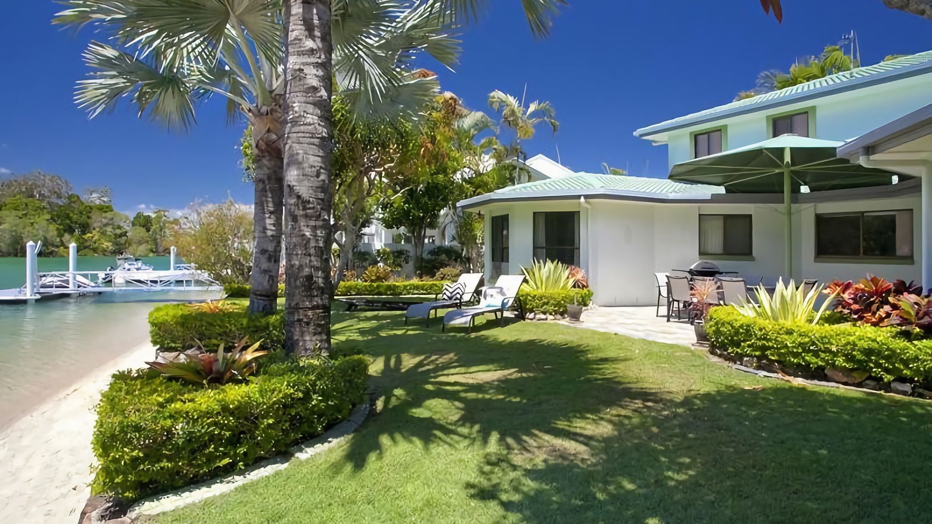 Wyuna Drive 53 - Beachfront home with an easy walk to Quamby place — image 14