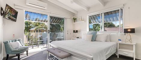 4 habitaciones, wifi gratis y ropa de cama