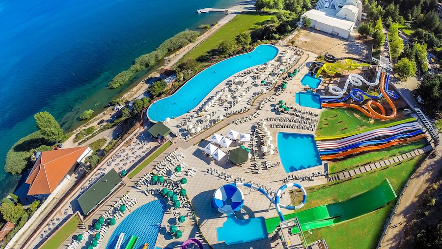 Hotel Izgrev Spa & Aqua Park