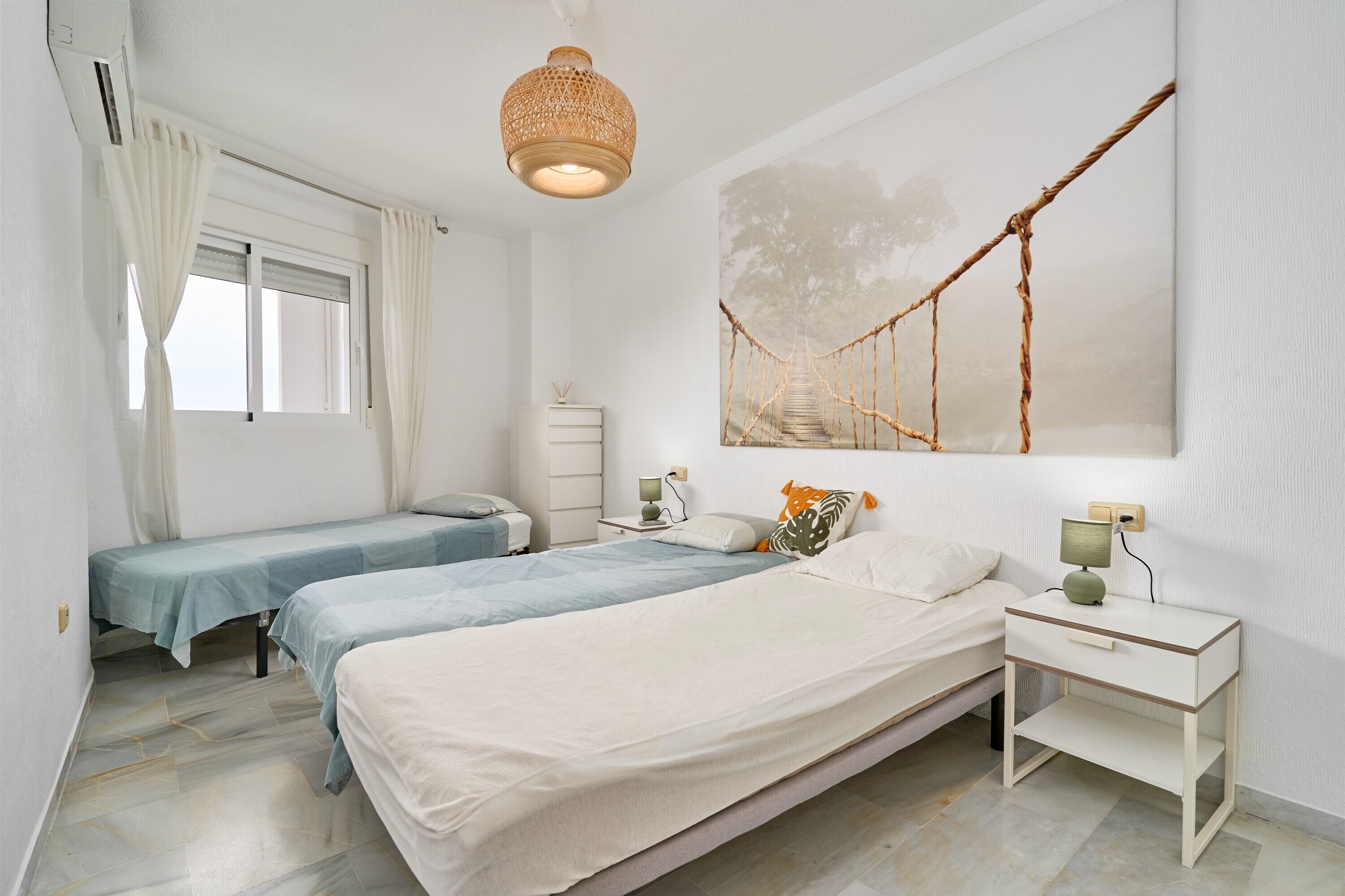 2 bedrooms, iron/ironing board, free WiFi, bed sheets