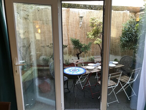 تناول الطعام