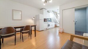 基础客房, 3 间卧室 (Grandfamily(dokchae)) | 1 多间卧室、免费 WiFi