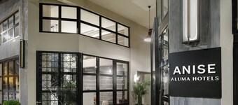 Anise, Aluma Hotel & Resort