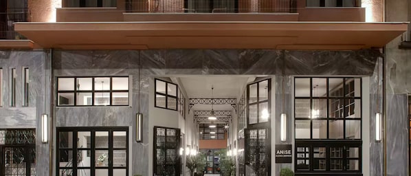 Fachada de la propiedad