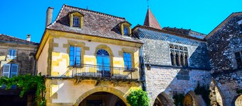 2 Gites with Aircon and Private Heated Salt 10x4 Pool - 40 Mins Bergerac