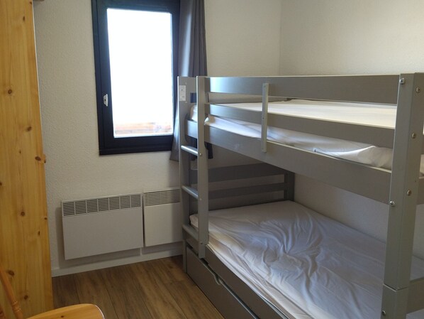 1 bedroom