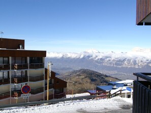 Exterior - 2-room cabin apartment at the foot of the slopes with balcony (Les Adrets-Prapoutel)