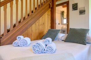 2 chambres, Wi-Fi gratuit, draps fournis