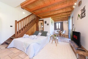 2 chambres, accès au Wi-Fi (inclus), literie fournie