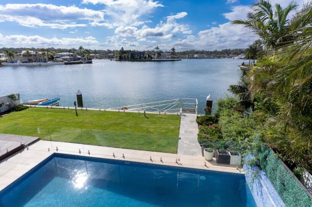 Waterfront Harmony Home with pool and kayak