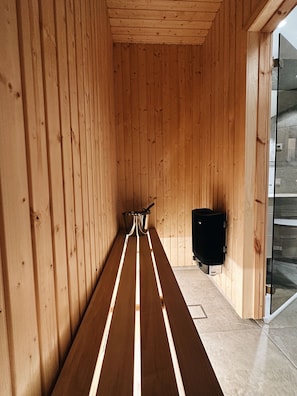 Dubbelrum med bastu | Bathroom | Hair dryer, heated floors, towels