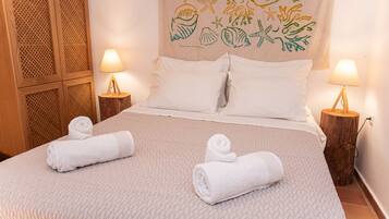 Studio Suite | Premium bedding, pillow-top beds, in-room safe, iron/ironing board