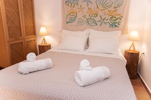 Studio Suite | Premium bedding, pillowtop beds, in-room safe, iron/ironing board - Barbati Boutique Studio (Corfu)
