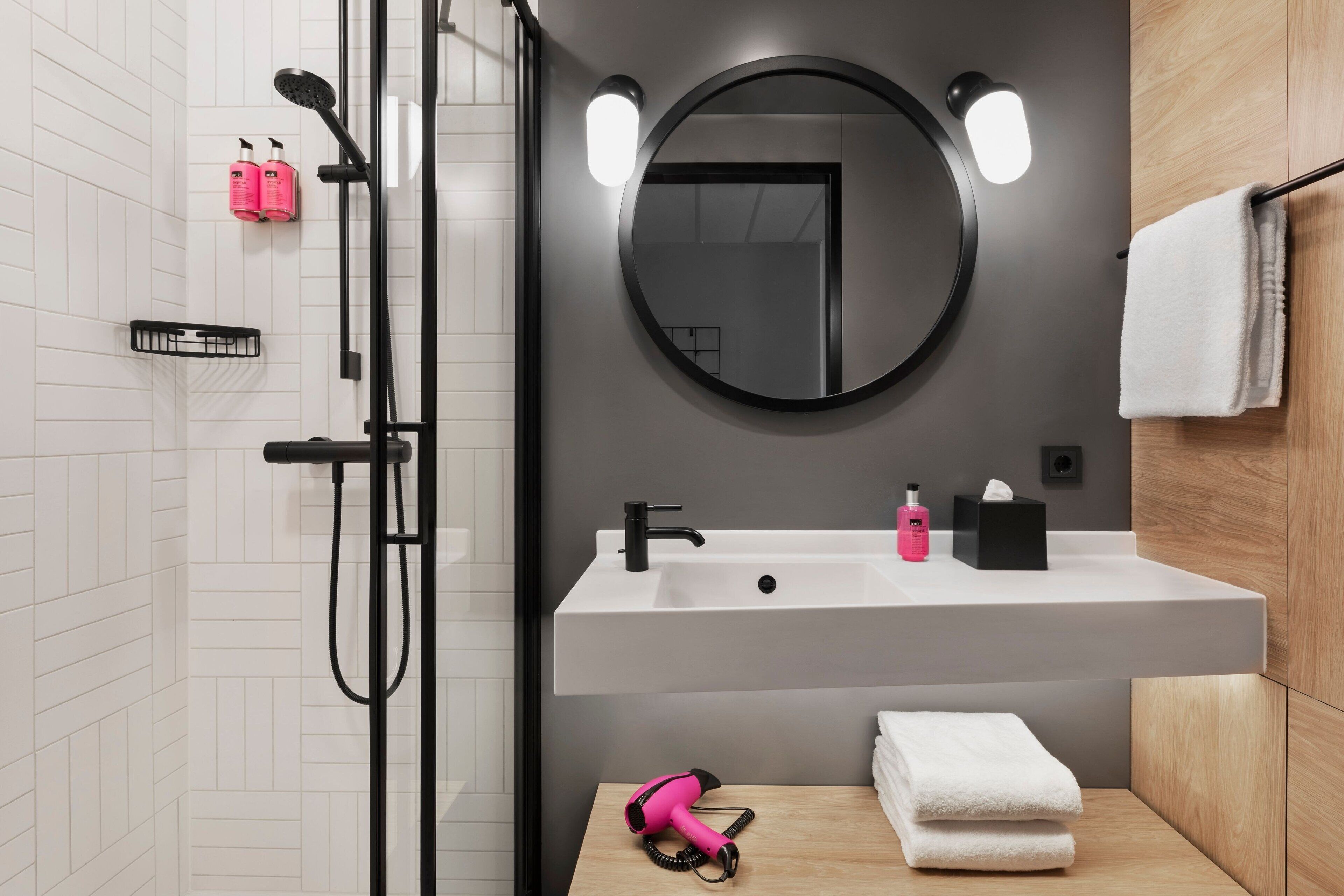 shower, free toiletries, hair dryer, towels