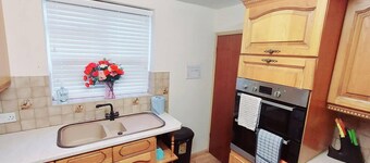 Garfield Villa-beautiful 4-bed House in Gillingham