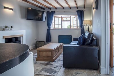 Honeysuckle Cottage - 1 Bedroom - Amroth