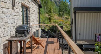 Bike-in/Bike-out |Epic Views | New Hot Tub