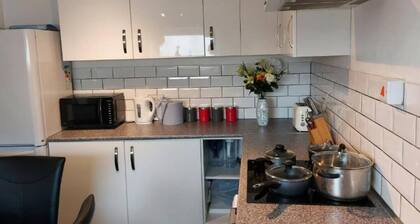 Gilling Villa Remarkable 4-bed House in Gillingham