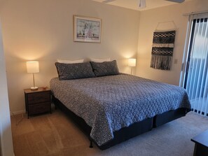 3 chambres, fer et planche à repasser, Wi-Fi gratuit, draps fournis