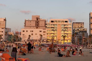 Exterior - 180 Boutique Hostel (Tel Aviv)