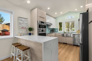Fridge, microwave, oven, stovetop - @ Marbella Lane – Wave HS w/EV Charger, Oceanfront! (Oak Harbor)