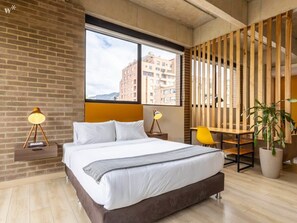 1 bedroom, desk, iron/ironing board, WiFi - w* | Amazing Loft in Parque 93 (Bogotá)