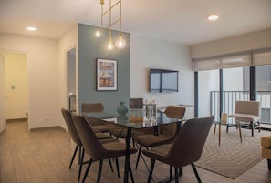 Dining - w* | Upscale 2BR in Miraflores (Miraflores)