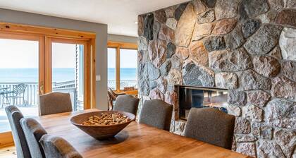 Large Home w/ Breathtaking Lake Michigan Views, Beach