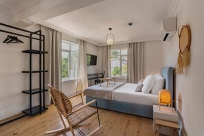 Deluxe Room | Blackout drapes, soundproofing, iron/ironing board, free WiFi - House of Good Things (Antalya)