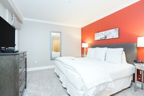 3 Schlafzimmer, Schreibtisch, Bügeleisen/Bügelbrett, WLAN