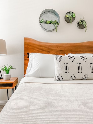 5 bedrooms, iron/ironing board, travel cot, free WiFi