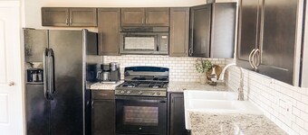 Stylish 5-bed, 2-bath home, close access to ski resorts