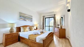 1 Schlafzimmer, Bügeleisen/Bügelbrett, kostenloses WLAN, Bettwäsche