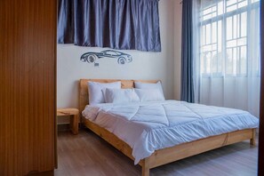 2 bedrooms, iron/ironing board, WiFi - The Voyager Inclusive stay deluxe.*Gate to Kigali* (Kigali)