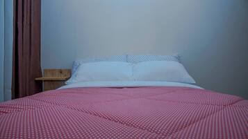 2 bedrooms, desk, free WiFi