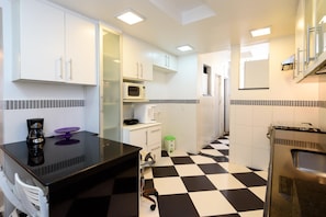 Apartment | 3 bedrooms - Excellent in Ipanema Family Atmosphere Bt101 (Rio de Janeiro)