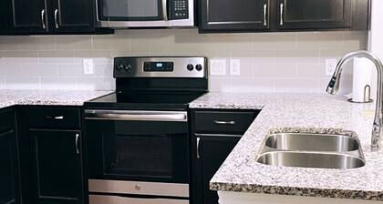 Lexys luxury one bedroom Unit