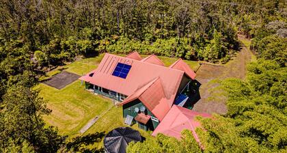 Dancing Bamboo Cottage - Your Cozy Getaway Near Volcanoes Nat'l Park