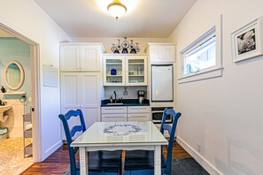 Fridge, microwave, coffee/tea maker, toaster