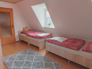 3 habitaciones y wifi gratis 