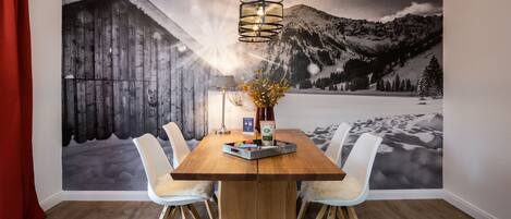 تناول الطعام