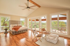 5 Schlafzimmer, Bügeleisen/Bügelbrett, kostenloses WLAN, Bettwäsche
