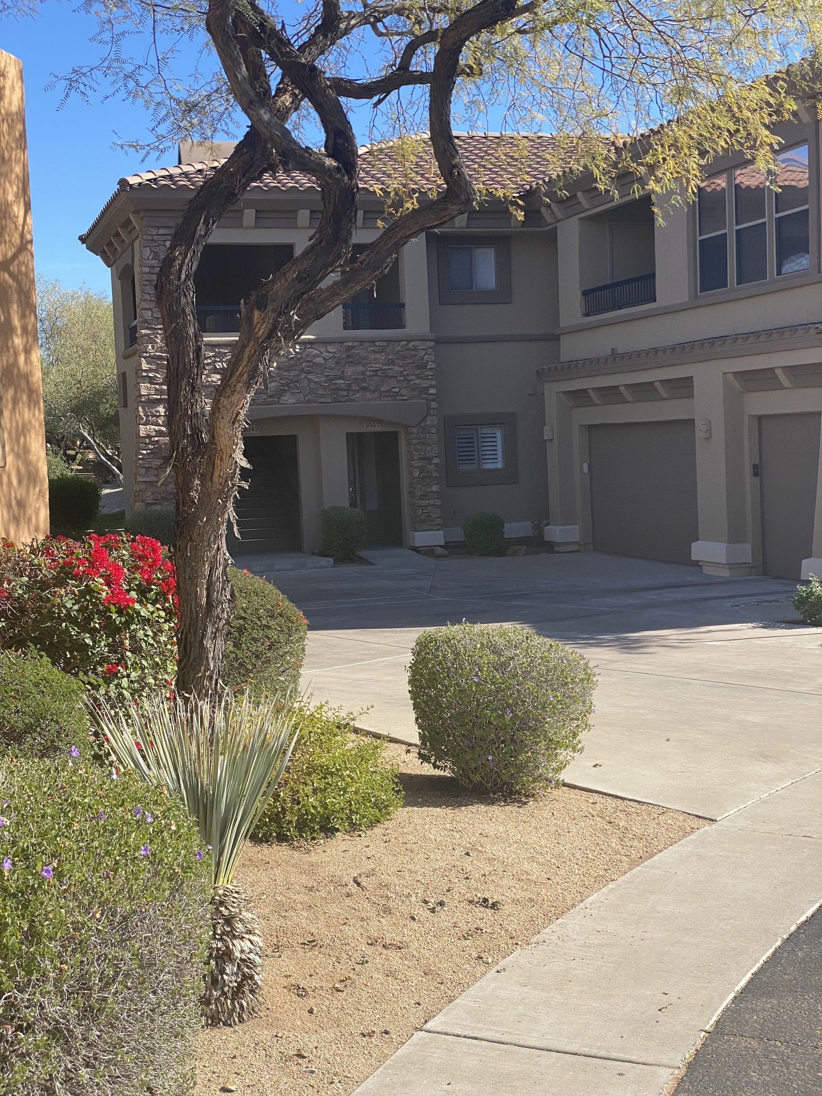Grayhawk Scottsdale Full Remodel Gated Condo, Ground Floor, 3 Resort Pools